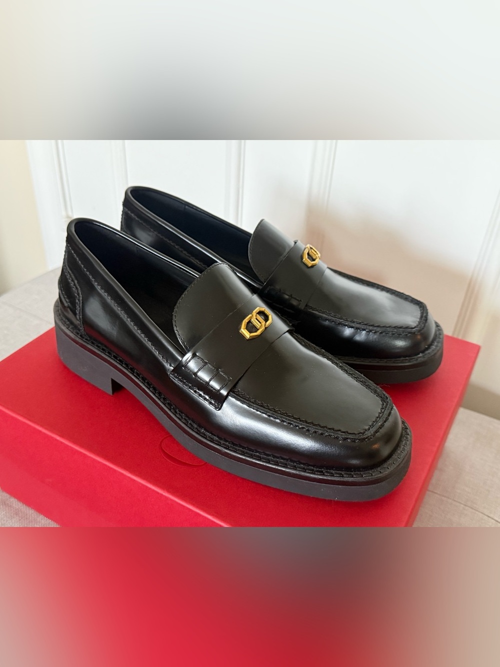 NEW Massimo Dutti Black Leather Loafers with Gold Accent Hardware
